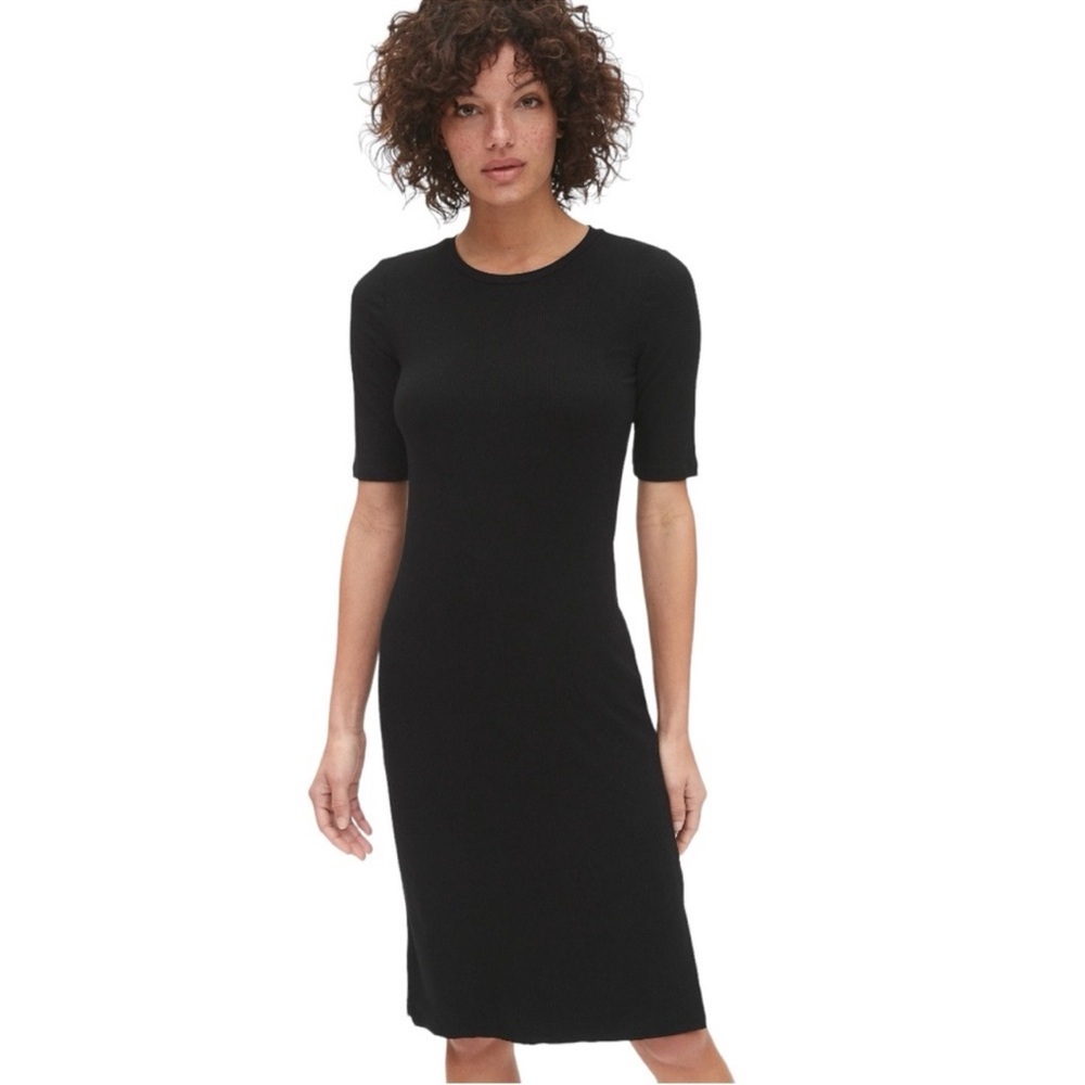 Black Short-Sleeve Knit Midi Dress
